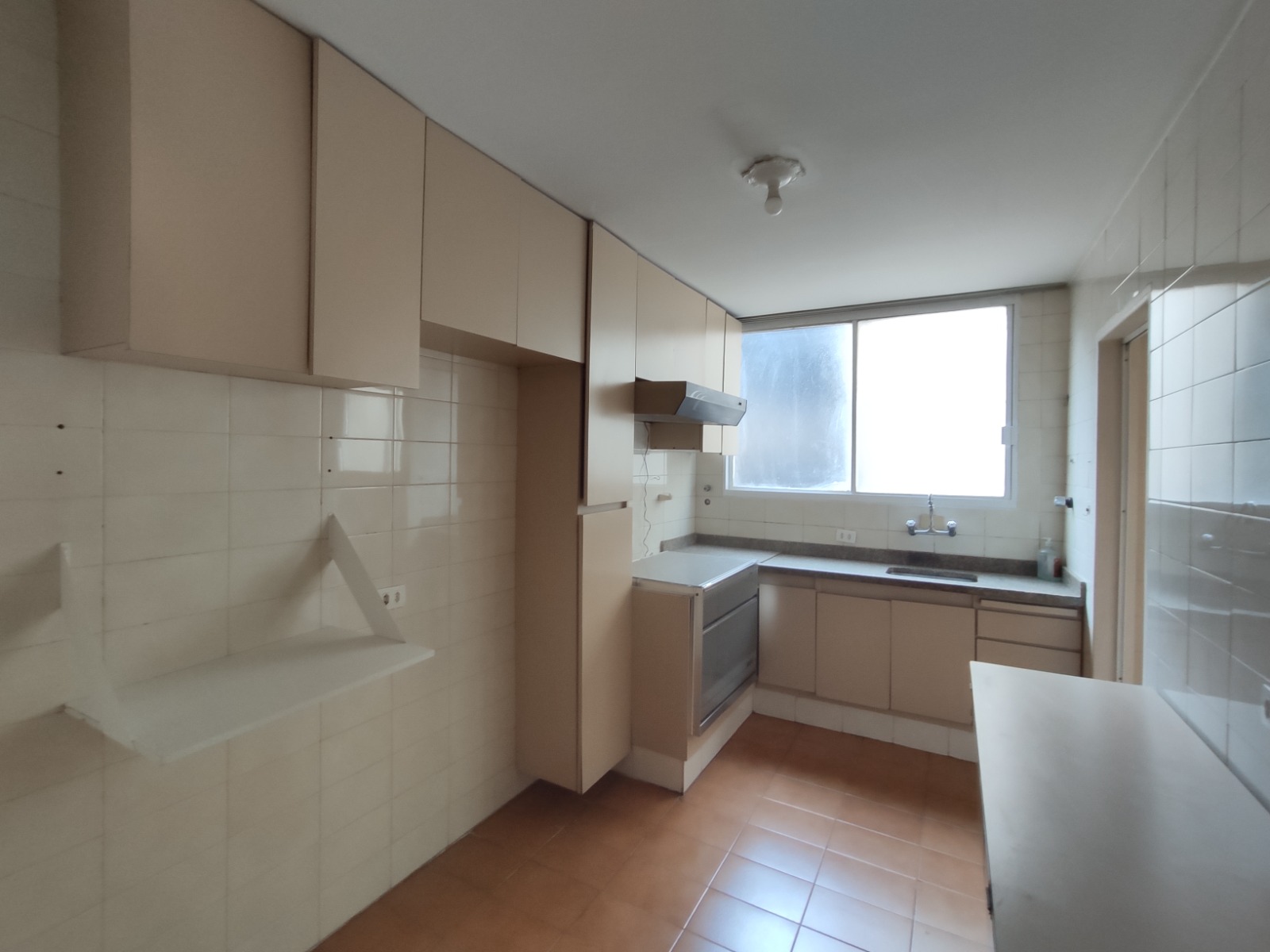 Imagem Apartamento com 2 Quartos para Alugar, 75 m²em Moema - São Paulo Imagem Apartamento com 2 Quartos para Alugar, 75 m²em Moema - São Paulo