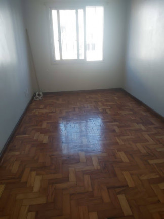 Imagem Apartamento com 1 Quarto à Venda,  em Vila Ipiranga - Porto Alegre