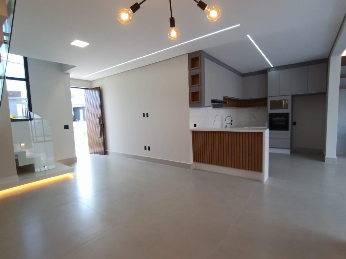 Imagem Casa de Condomínio com 3 Quartos à Venda, 145 m²em Loteamento Park Gran Reserve - Indaiatuba Imagem Casa de Condomínio com 3 Quartos à Venda, 145 m²em Loteamento Park Gran Reserve - Indaiatuba