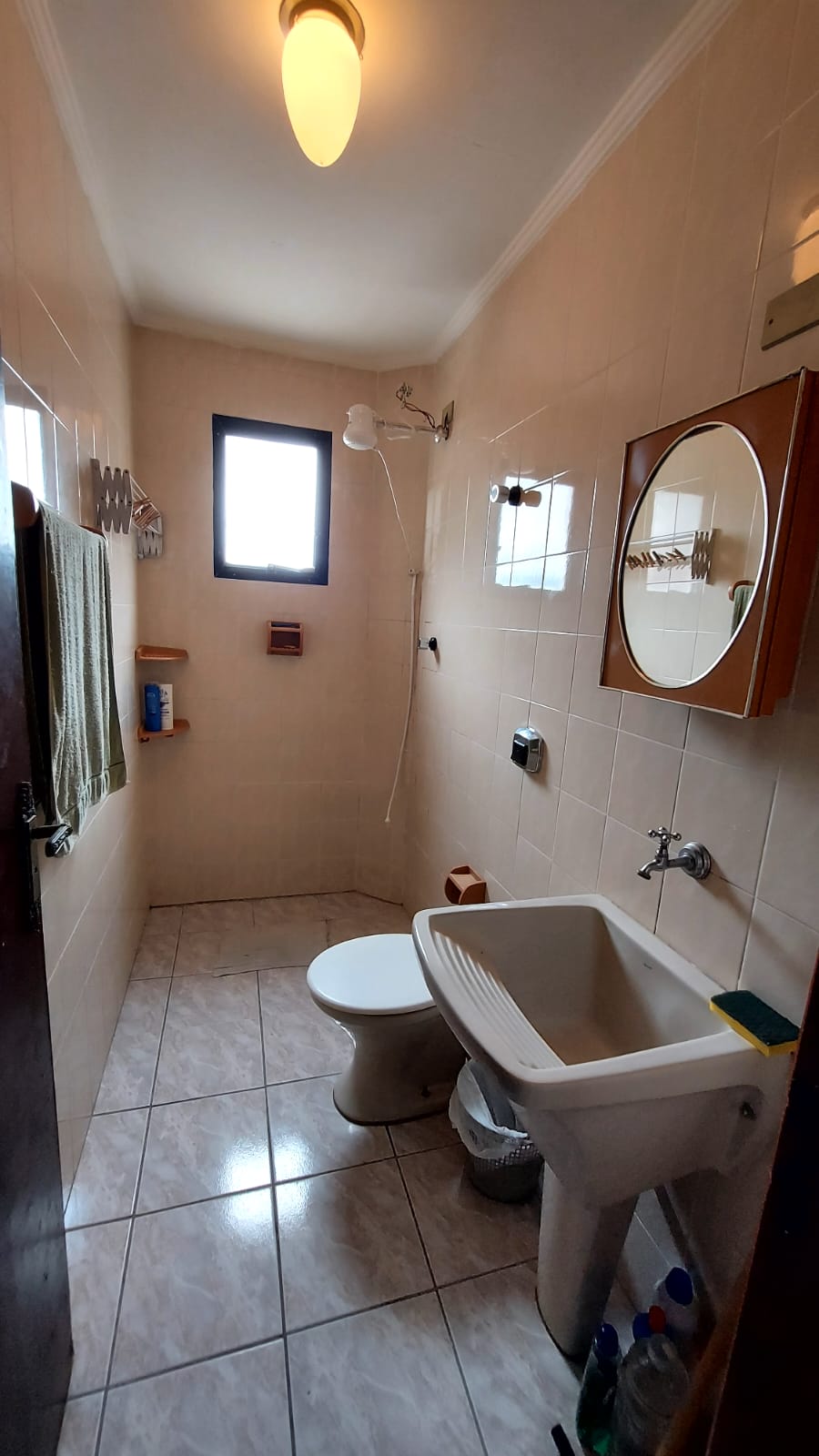Imagem Kitnet com 1 Quarto à Venda, 27 m²em Solemar - Praia Grande Imagem Kitnet com 1 Quarto à Venda, 27 m²em Solemar - Praia Grande