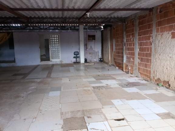 Imagem Casa com 2 Quartos à Venda, 308 m² em Ceilândia Sul (Ceilândia) - Brasília