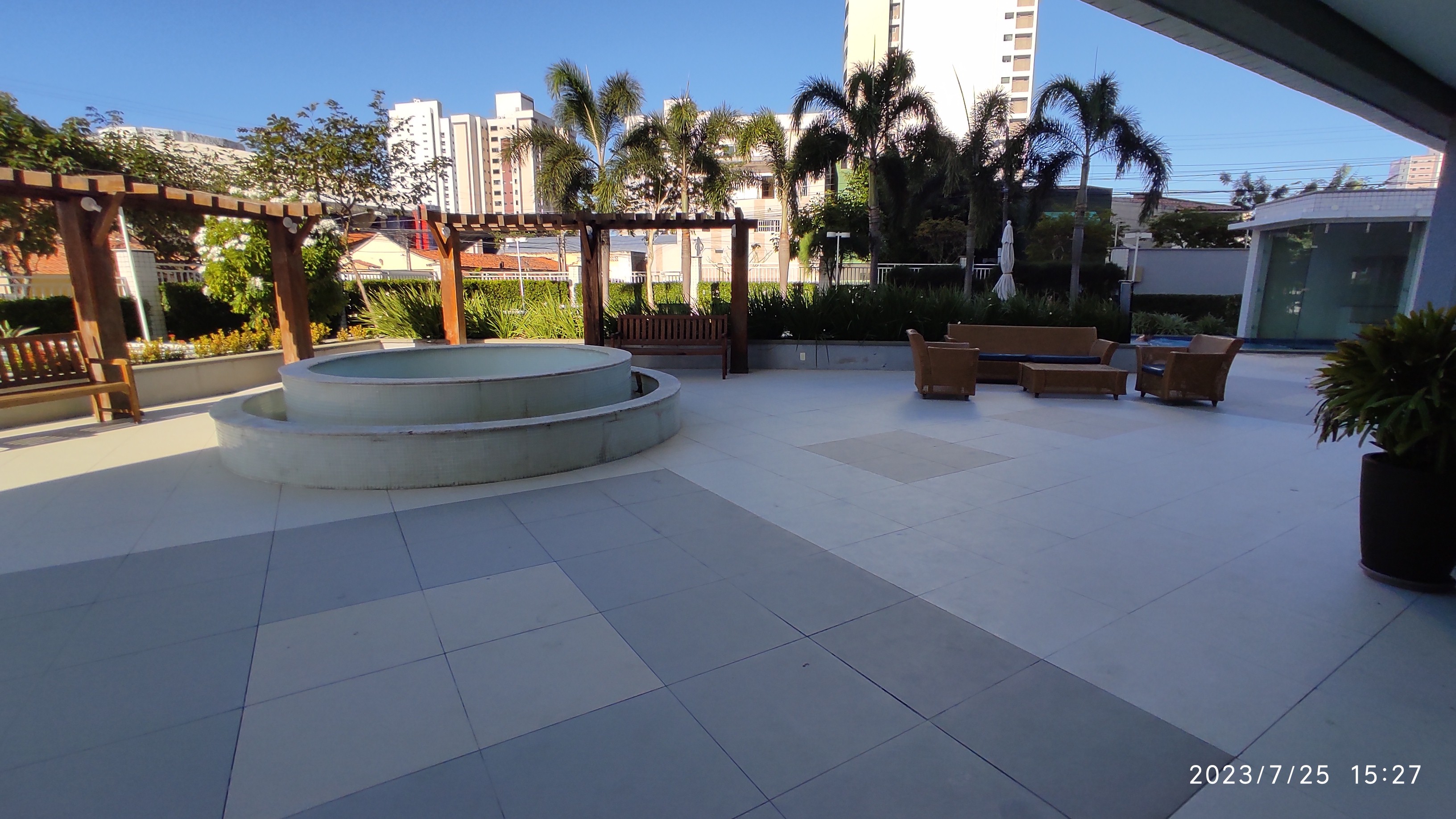 Imagem Apartamento com 3 Quartos à Venda, 111 m²em Meireles - Fortaleza