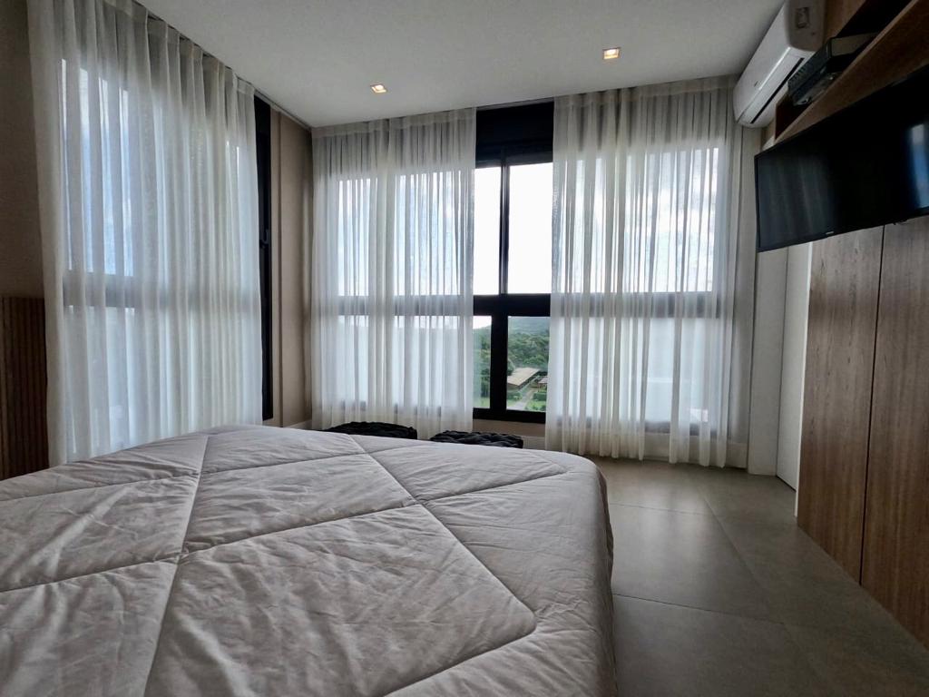 Imagem Apartamento com 4 Quartos à Venda, 220 m² em Jurerê Internacional - Florianópolis
