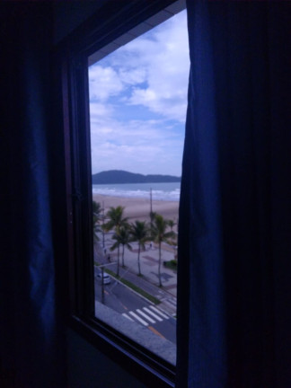 Imagem Apartamento com 2 Quartos à Venda, 72 m² em Guilhermina - Praia Grande