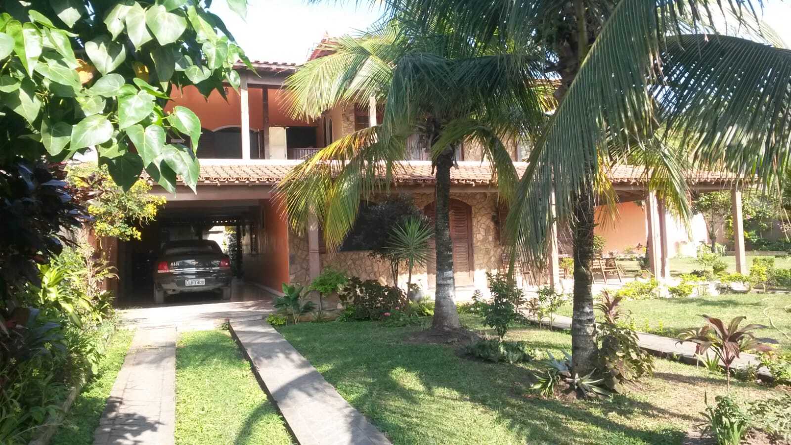 Imagem Casa com 4 Quartos para Temporada, 300 m² em Peró - Cabo Frio