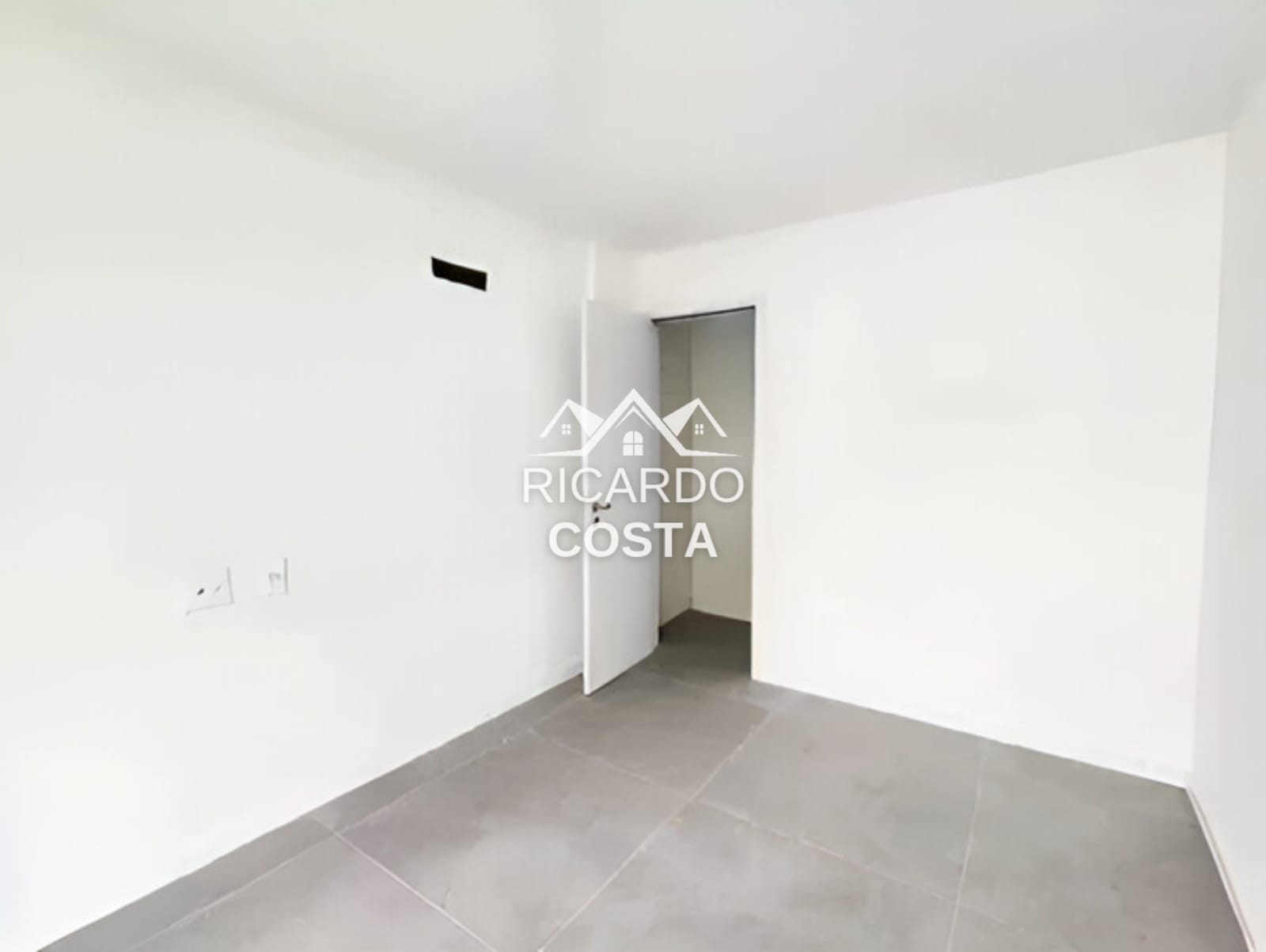 Imagem Cobertura com 2 Quartos à Venda ou Locação, 190 m² em Humaitá - Rio de Janeiro Imagem Cobertura com 2 Quartos à Venda ou Locação, 190 m² em Humaitá - Rio de Janeiro