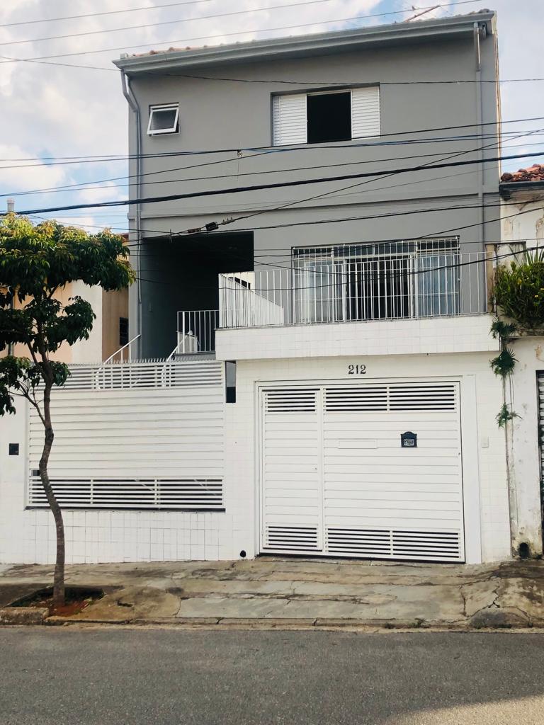 Imagem Sobrado com 4 Quartos à Venda, 209 m²em Olímpico - São Caetano do Sul Imagem Sobrado com 4 Quartos à Venda, 209 m²em Olímpico - São Caetano do Sul
