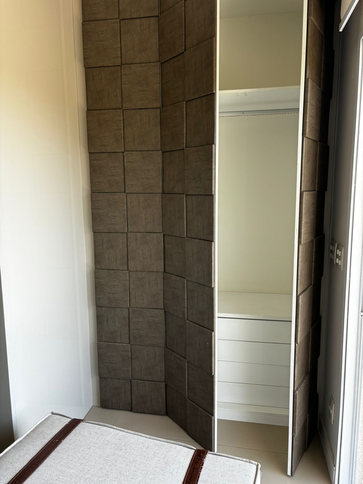 Imagem Loft com 1 Quarto para Alugar, 73 m²em Bosque do Vianna - Cotia Imagem Loft com 1 Quarto para Alugar, 73 m²em Bosque do Vianna - Cotia
