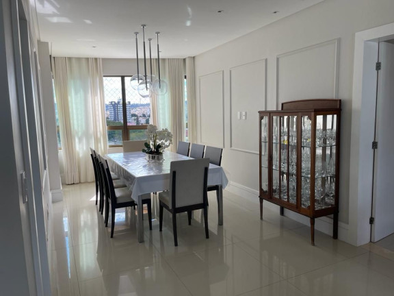 Imagem Apartamento com 3 Quartos à Venda, 174 m² em Candeias - Vitória da Conquista Imagem Apartamento com 3 Quartos à Venda, 174 m² em Candeias - Vitória da Conquista