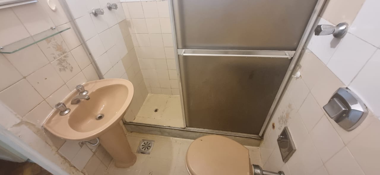 Imagem Kitnet à Venda, 32 m²em Copacabana - Rio de Janeiro