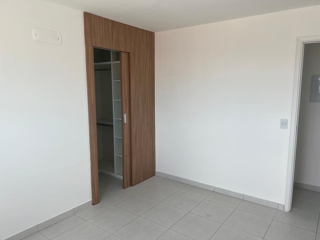 Imagem Apartamento com 3 Quartos à Venda, 94 m²em Presidente Kennedy - Fortaleza Imagem Apartamento com 3 Quartos à Venda, 94 m²em Presidente Kennedy - Fortaleza
