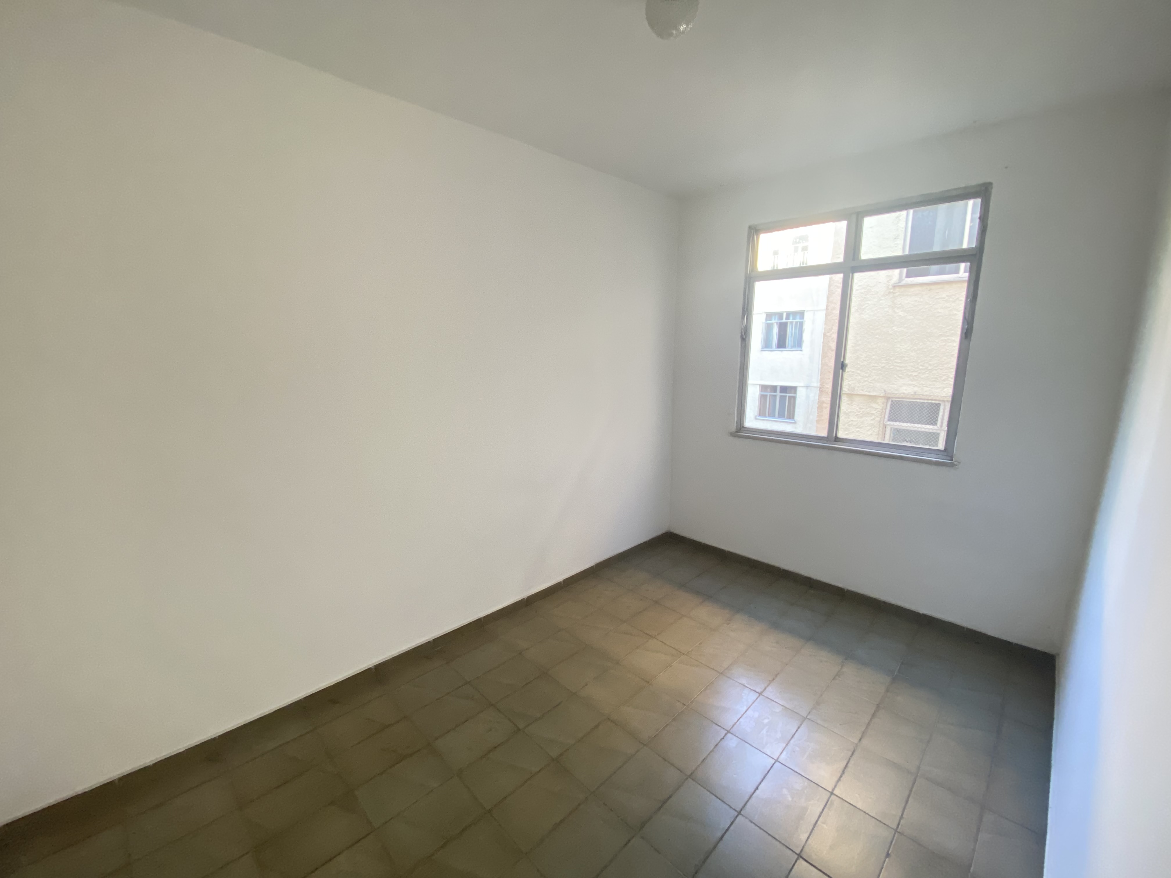 Imagem Apartamento com 2 Quartos à Venda, 60 m²em Tomás Coelho - Rio de Janeiro Imagem Apartamento com 2 Quartos à Venda, 60 m²em Tomás Coelho - Rio de Janeiro