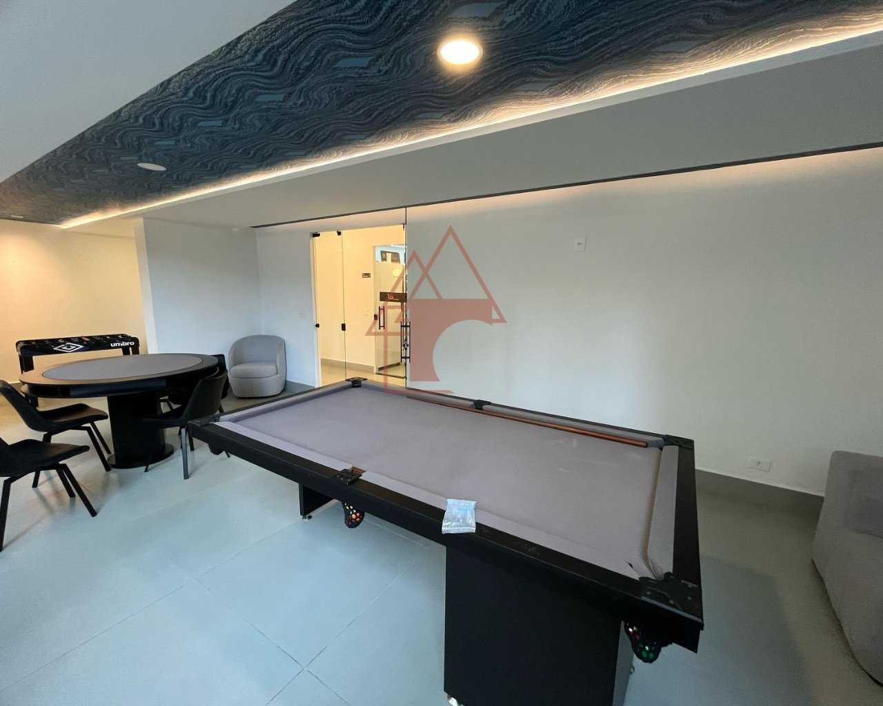 Imagem Apartamento com 2 Quartos à Venda, 75 m² em José Menino - Santos