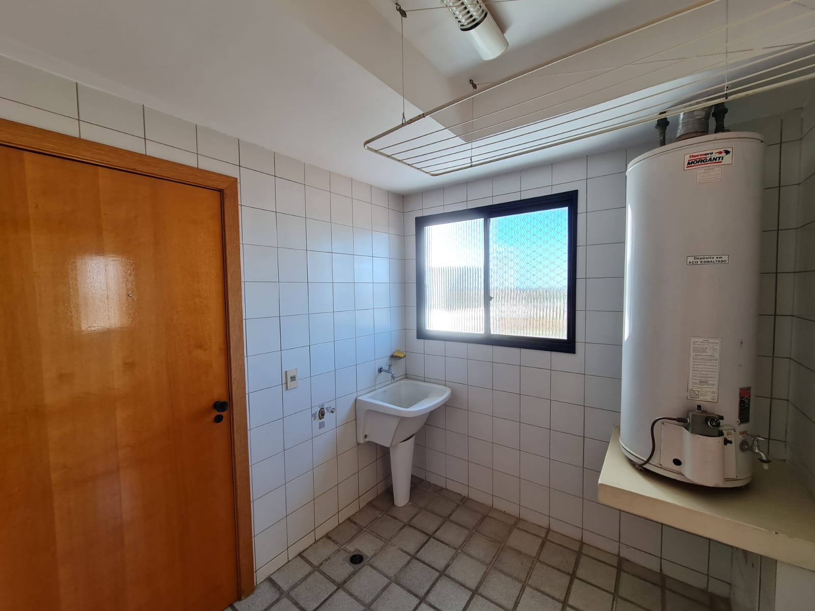 Imagem Apartamento com 3 Quartos à Venda, 153 m²em Centro - Marília