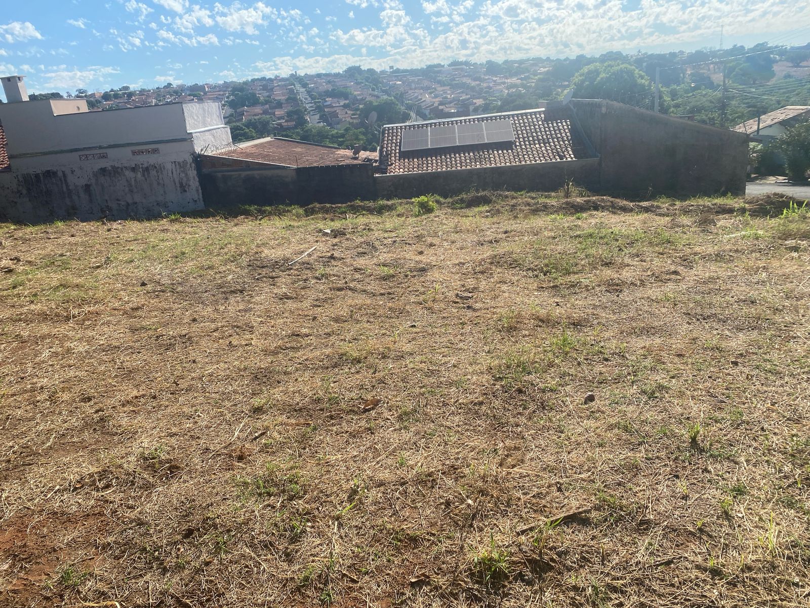 Imagem Terreno à Venda, 218 m² em Núcleo Residencial Perdizes - Bauru Imagem Terreno à Venda, 218 m² em Núcleo Residencial Perdizes - Bauru