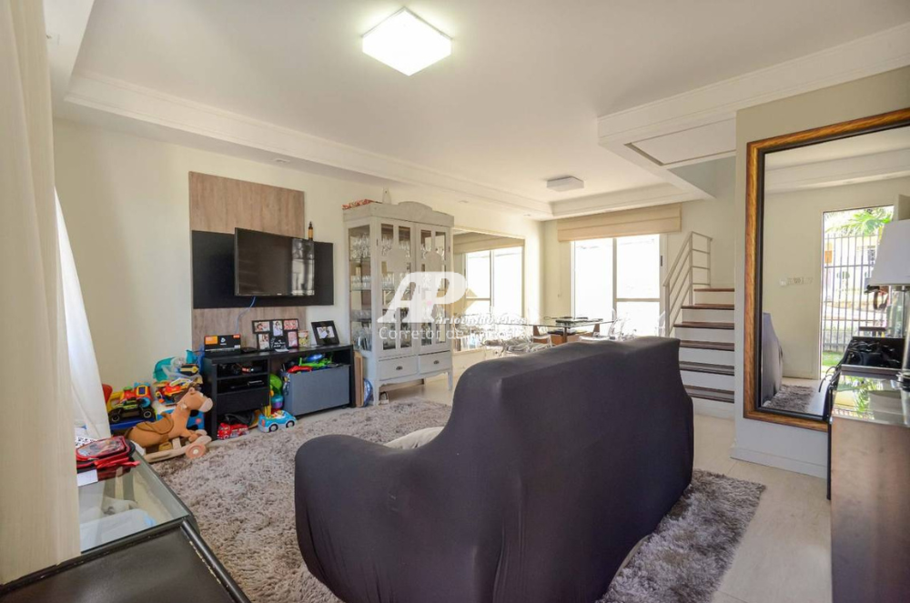 Imagem Sobrado com 3 Quartos à Venda, 111 m²em Estrela - Ponta Grossa Imagem Sobrado com 3 Quartos à Venda, 111 m²em Estrela - Ponta Grossa