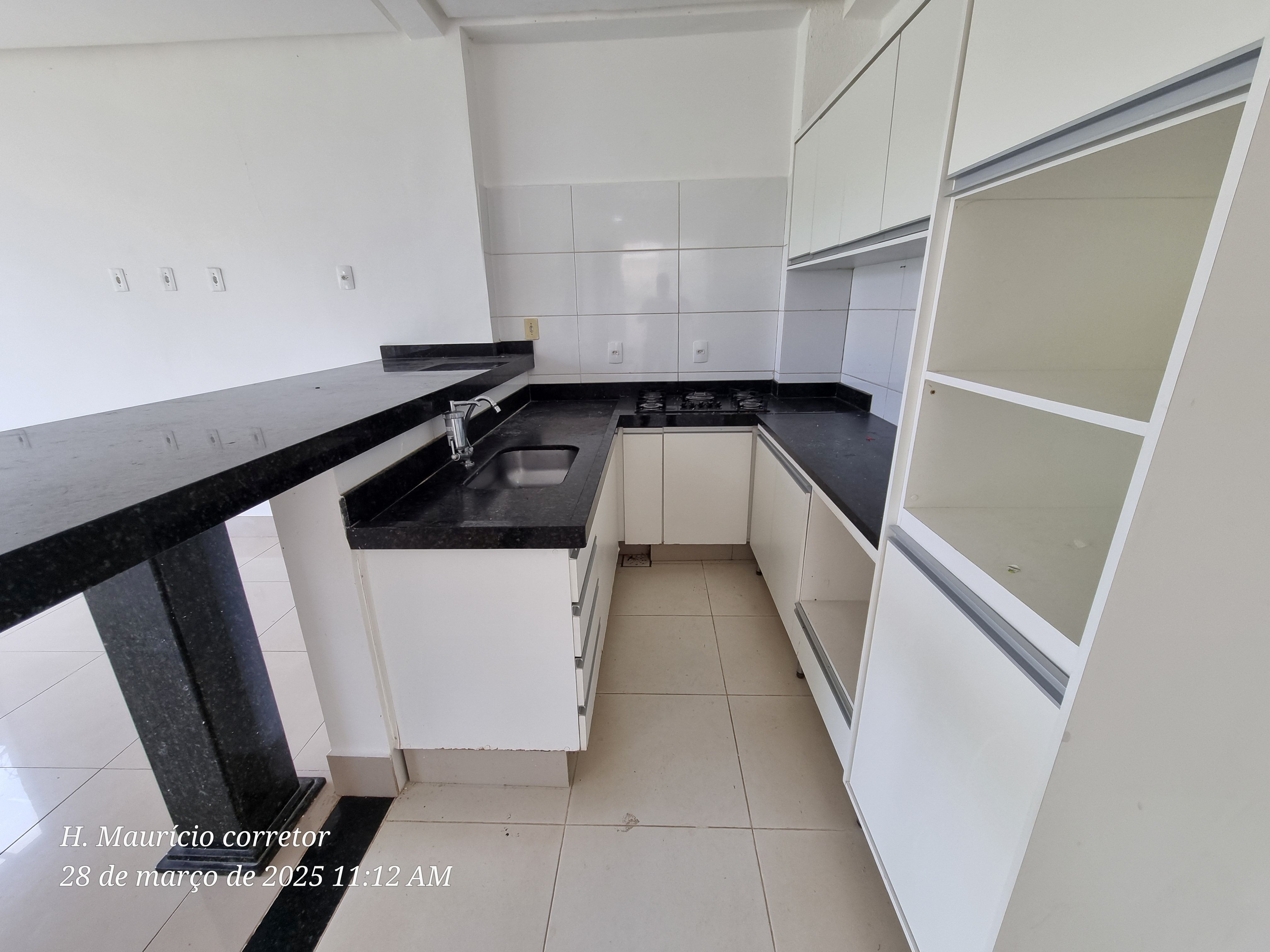 Imagem Sobrado com 3 Quartos à Venda, 165 m² em Setor Jaó - Goiânia Imagem Sobrado com 3 Quartos à Venda, 165 m² em Setor Jaó - Goiânia