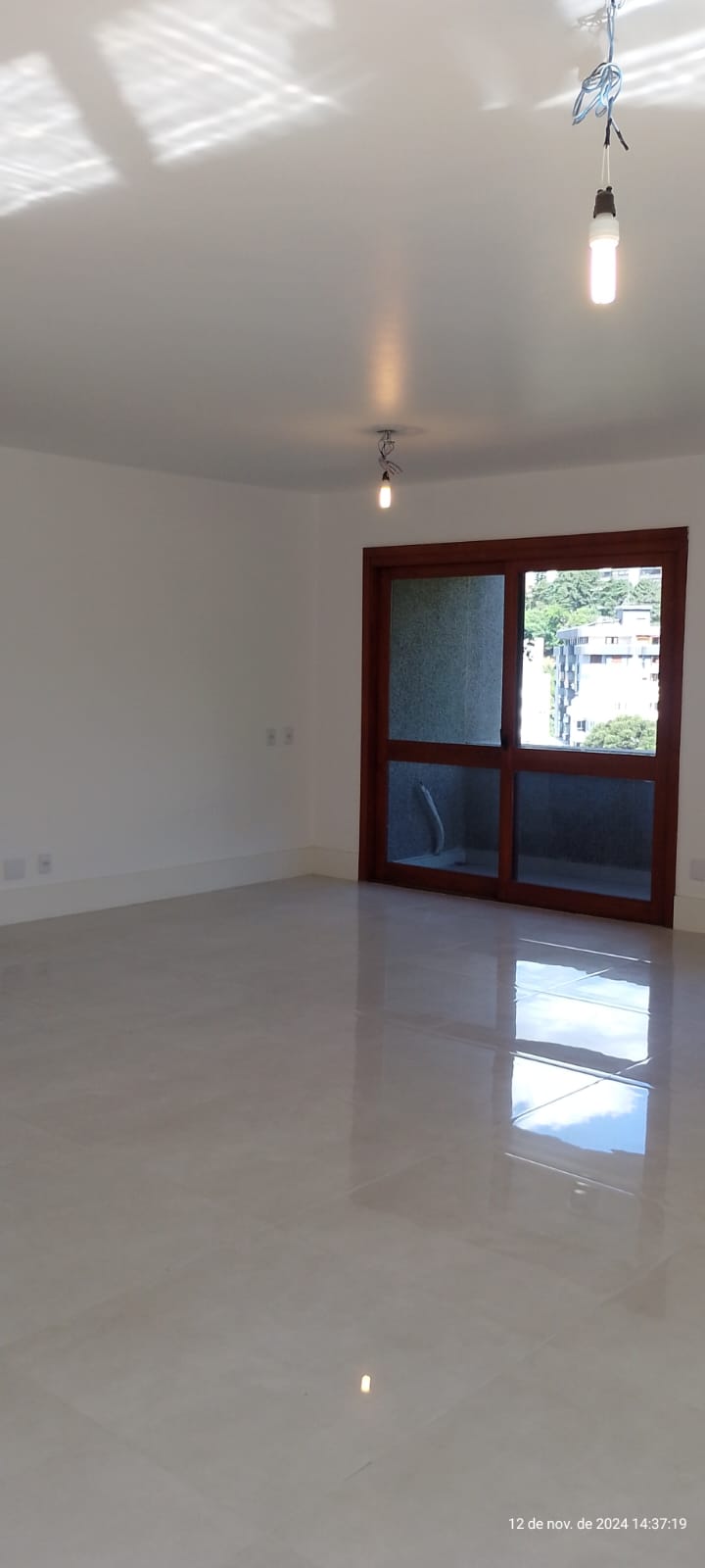 Imagem Apartamento com 3 Quartos à Venda, 271 m²em Centro - Bento Gonçalves Imagem Apartamento com 3 Quartos à Venda, 271 m²em Centro - Bento Gonçalves