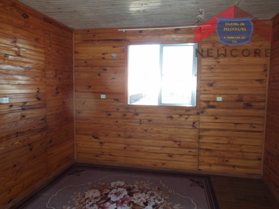 Imagem Sobrado com 2 Quartos à Venda, 120 m² em Laranjal - Pelotas