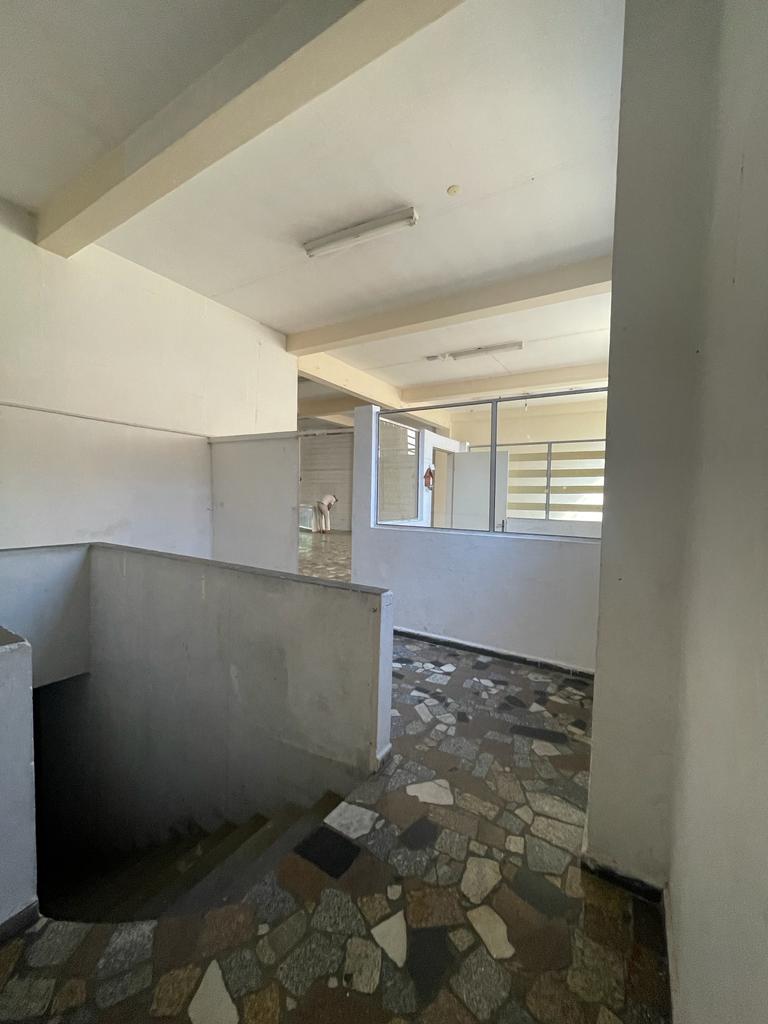 Imagem Loja para Alugar, 180 m²em Cocaia - Guarulhos