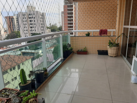 Imagem Apartamento com 3 Quartos à Venda, 155 m²em Meireles - Fortaleza
