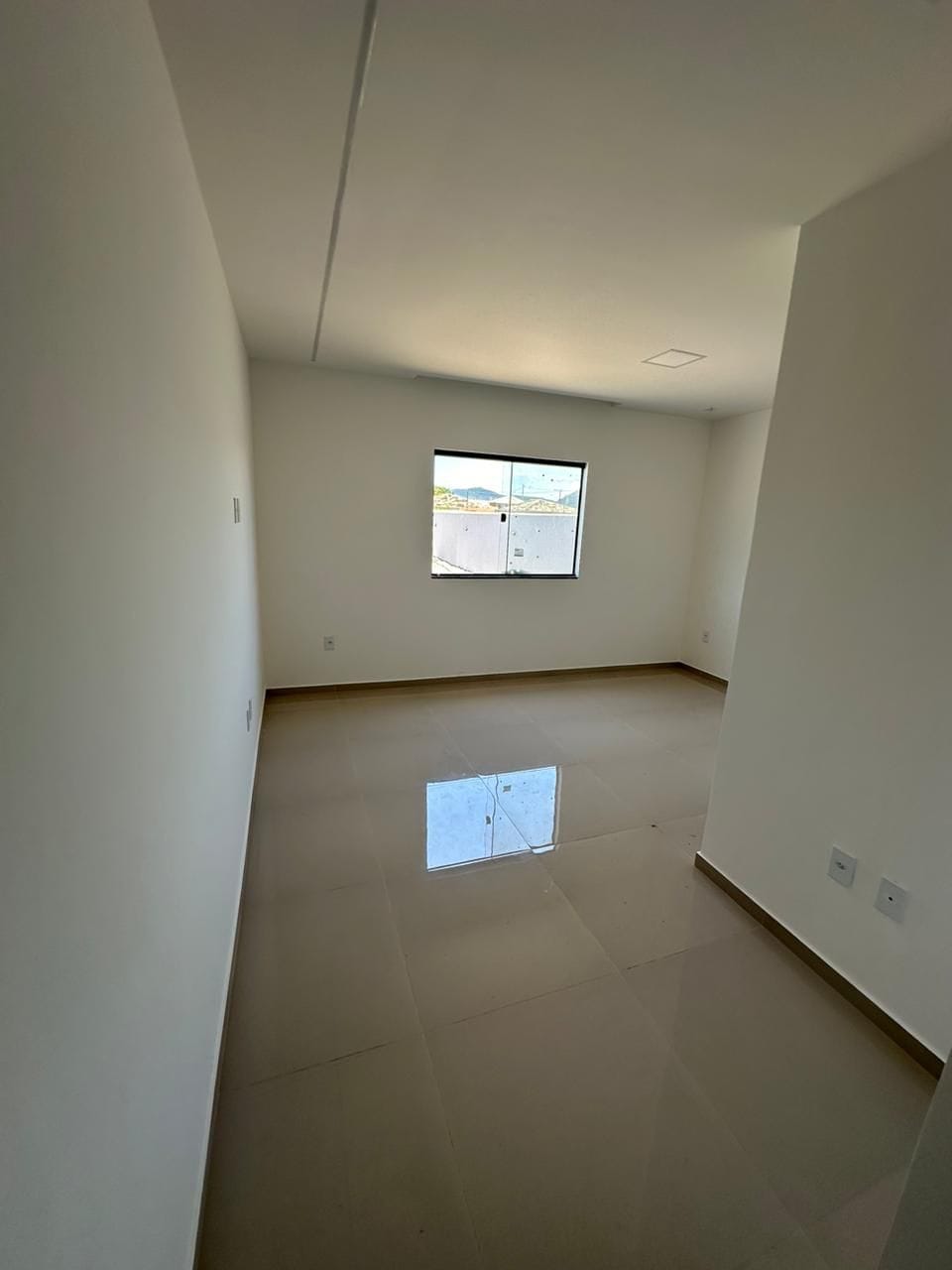 Imagem Casa com 3 Quartos à Venda, 126 m²em Jardim Atlântico Central (Itaipuaçu) - Maricá Imagem Casa com 3 Quartos à Venda, 126 m²em Jardim Atlântico Central (Itaipuaçu) - Maricá