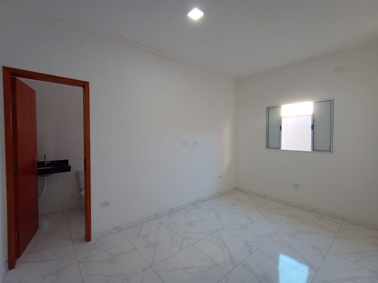 Imagem Casa com 2 Quartos à Venda, 80 m²em Balneário Samas - Mongaguá