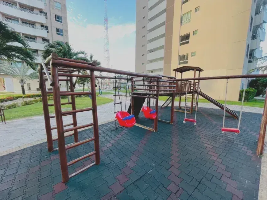 Imagem Apartamento com 2 Quartos à Venda, 56 m² em Candelária - Natal