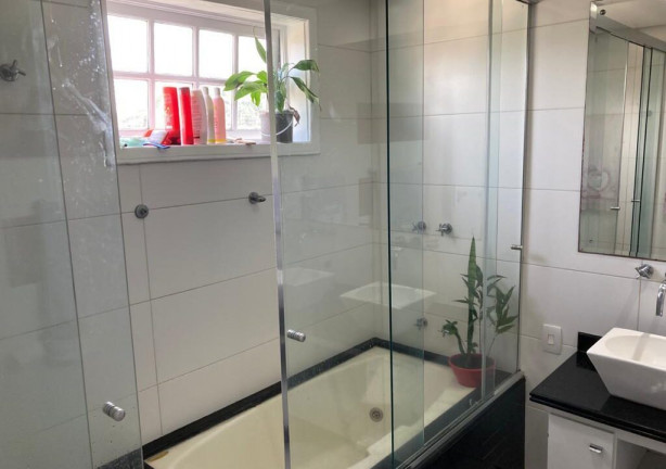 Imagem Casa com 6 Quartos à Venda, 616 m² em Taquara - Rio de Janeiro Imagem Casa com 6 Quartos à Venda, 616 m² em Taquara - Rio de Janeiro