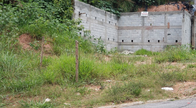 Imagem Terreno à Venda, 197 m²em Laranjeiras - Caieiras