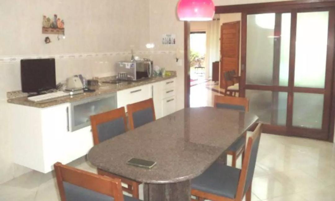 Imagem Casa com 4 Quartos à Venda, 330 m² em Vila Petrópolis - Atibaia Imagem Casa com 4 Quartos à Venda, 330 m² em Vila Petrópolis - Atibaia