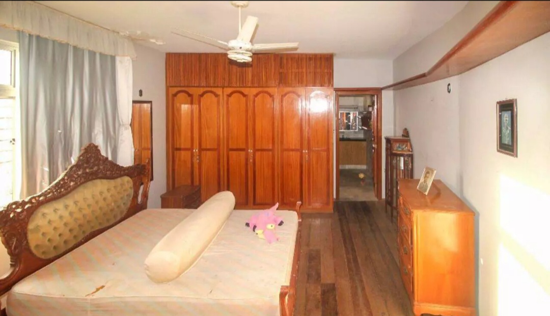 Imagem Casa com 4 Quartos à Venda, 368 m²em Parquelândia - Fortaleza