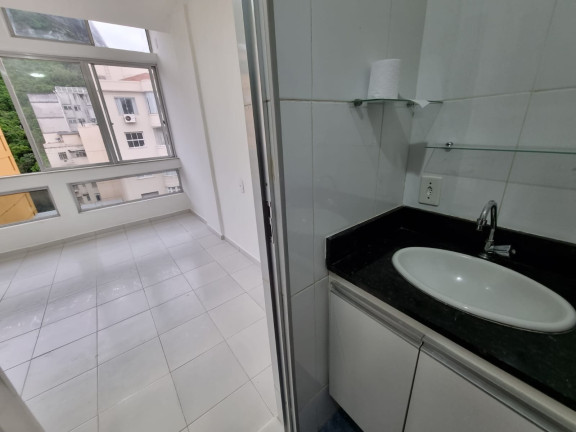 Imagem Apartamento com 1 Quarto à Venda, 30 m² em Copacabana - Rio de Janeiro