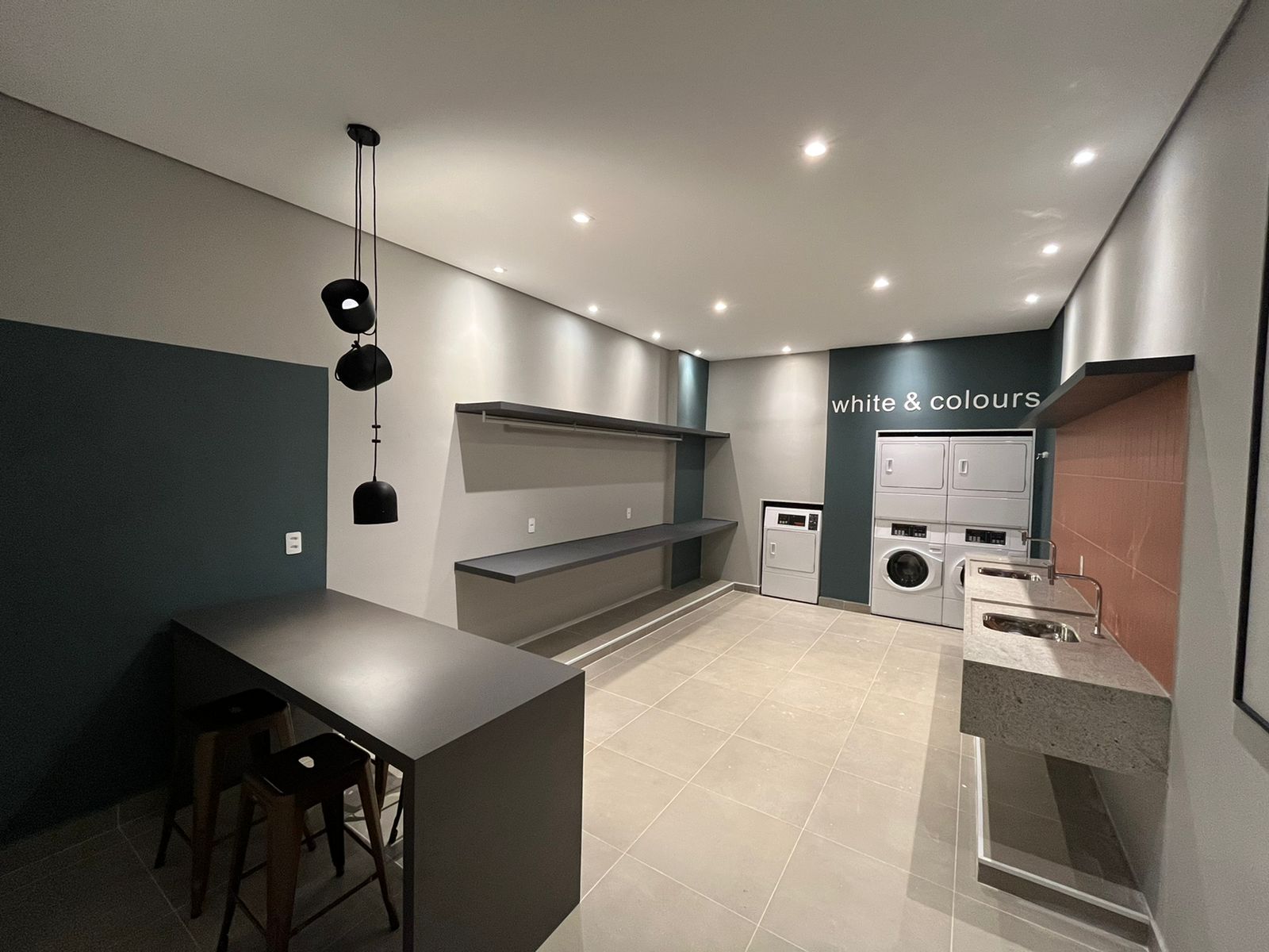 Imagem Flat com 1 Quarto à Venda, 30 m²em Ipiranga - São Paulo Imagem Flat com 1 Quarto à Venda, 30 m²em Ipiranga - São Paulo