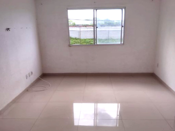 Apartamento com 2 Quartos à Venda,  em Industrial - Camaçari