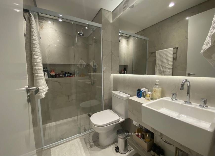 Imagem Apartamento com 3 Quartos à Venda, 130 m²em Vila Gertrudes - São Paulo