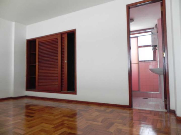 Imagem Apartamento com 1 Quarto à Venda, 37 m² em Várzea&nbsp; - Teresópolis