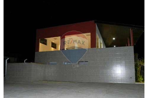 Imagem Galpão à Venda ou Locação, 296 m²em Bom Retiro - São José dos Campos Imagem Galpão à Venda ou Locação, 296 m²em Bom Retiro - São José dos Campos