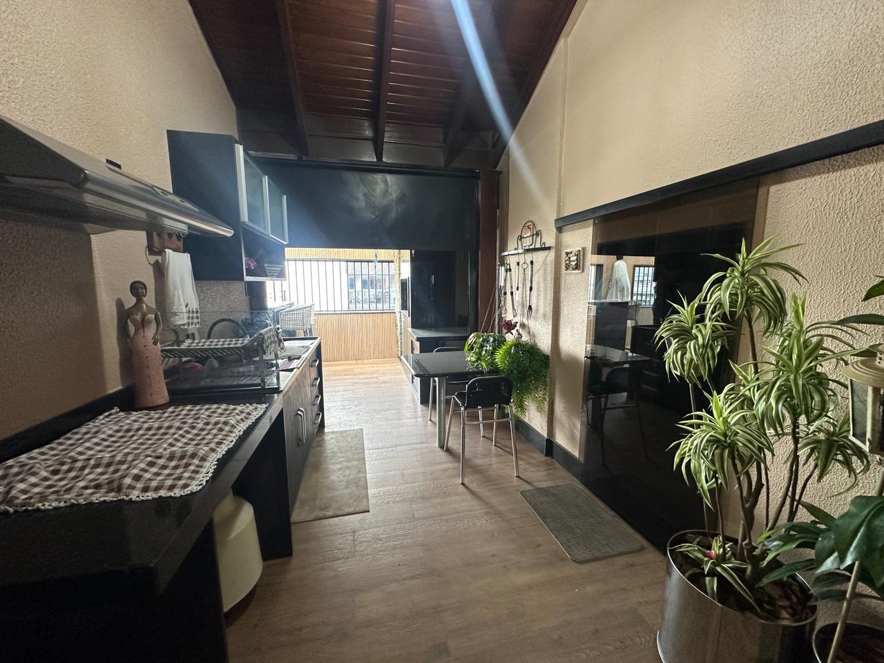 Imagem Apartamento com 3 Quartos à Venda, 430 m²em Batista Campos - Belém Imagem Apartamento com 3 Quartos à Venda, 430 m²em Batista Campos - Belém