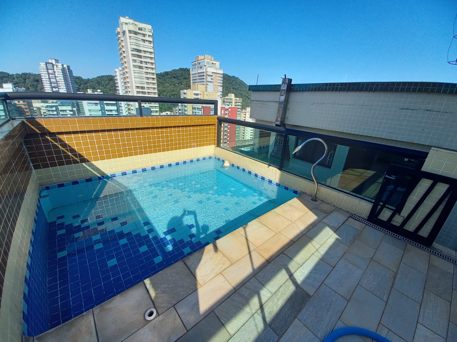 Imagem Cobertura com 4 Quartos à Venda, 400 m²em Canto do Forte - Praia Grande
