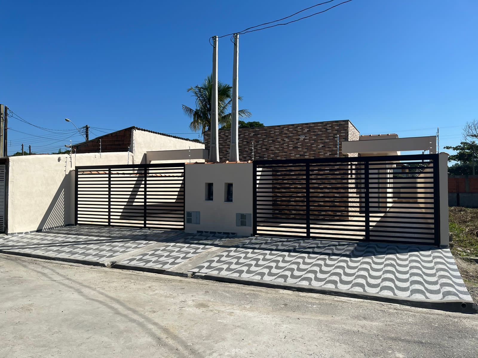 Casa com 2 Quartos à Venda, 68 m²em Jardim Grandesp - Itanhaém