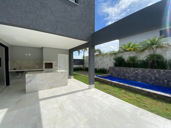 Imagem Casa de Condomínio com 4 Quartos à Venda, 302 m² em Residencial Goiânia Golfe Clube - Goiânia