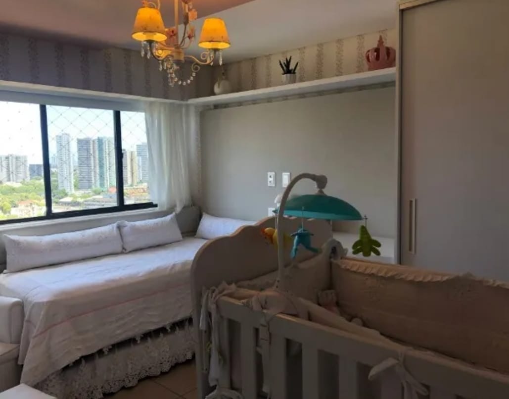 Imagem Apartamento com 4 Quartos à Venda, 333 m²em Madalena - Recife