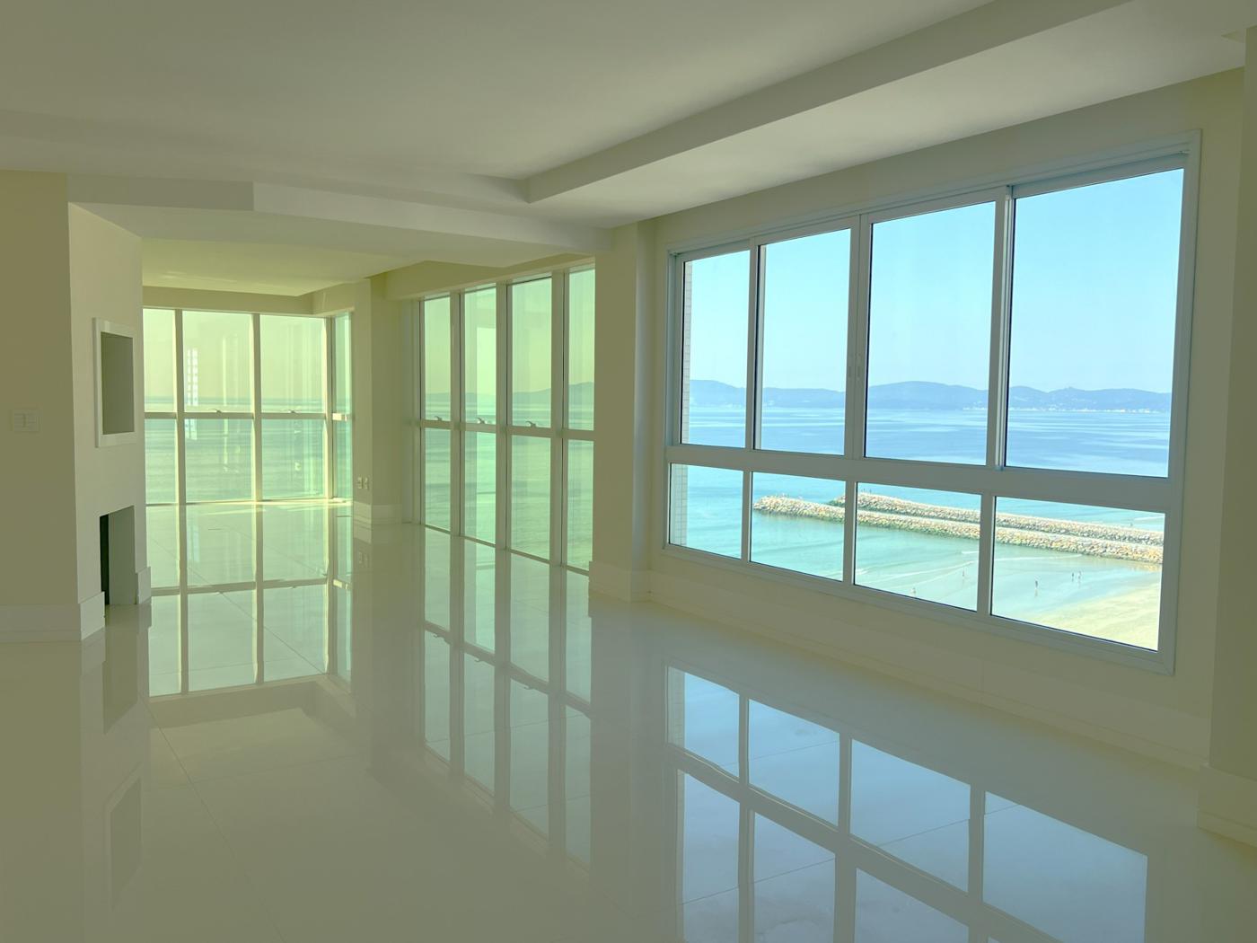 Apartamento com 4 Quartos à Venda, 345 m² em Centro - Itapema