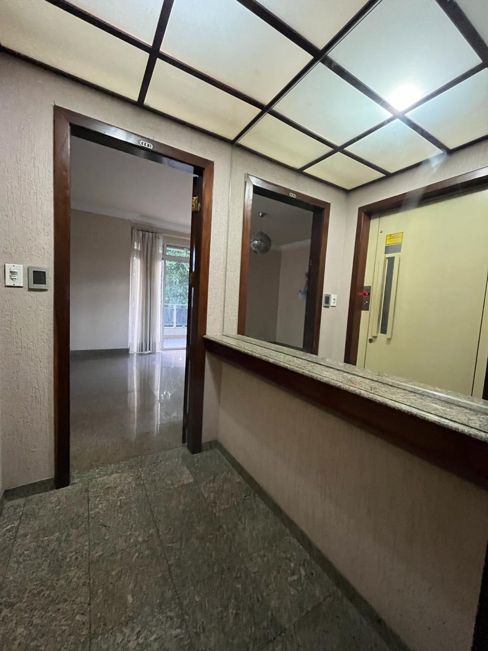 Imagem Apartamento com 4 Quartos à Venda, 240 m²em Umarizal - Belém Imagem Apartamento com 4 Quartos à Venda, 240 m²em Umarizal - Belém