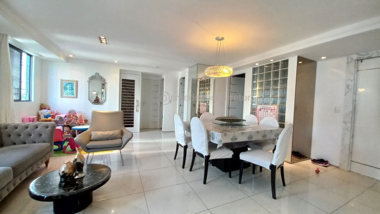 Imagem Apartamento com 5 Quartos à Venda, 192 m² em Engenheiro Luciano Cavalcante - Fortaleza