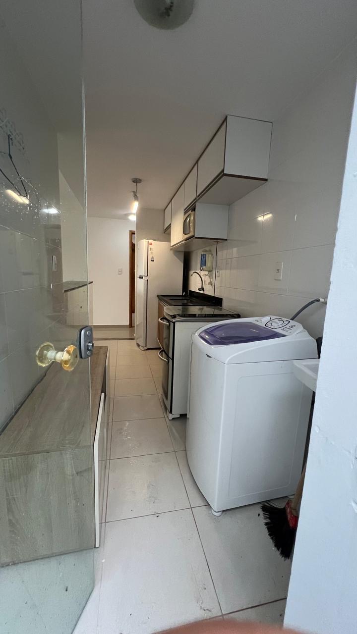 Imagem Apartamento com 1 Quarto para Alugar, 45 m²em Buraquinho - Lauro de Freitas