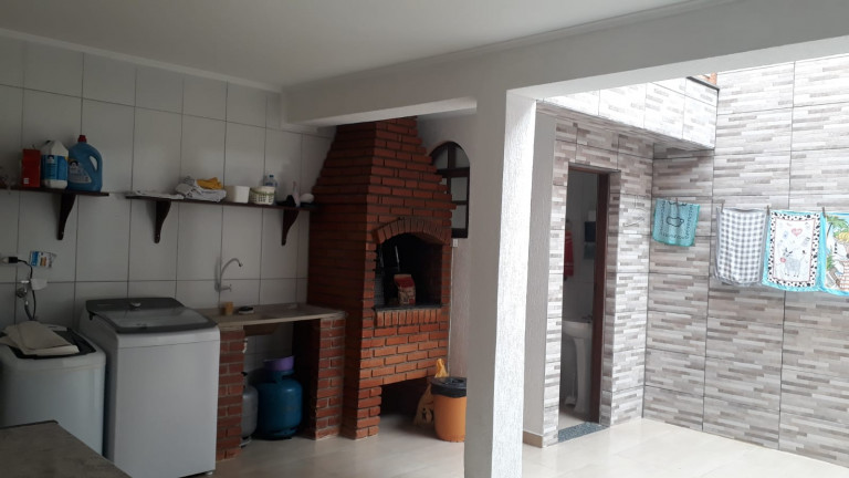 Imagem Sobrado com 3 Quartos à Venda, 300 m² em Jardim Brotinho - Jandira Imagem Sobrado com 3 Quartos à Venda, 300 m² em Jardim Brotinho - Jandira