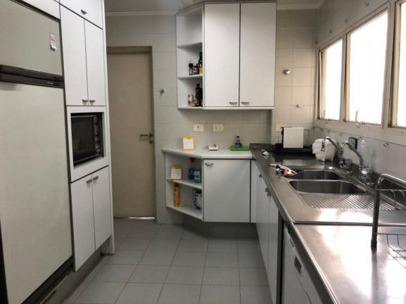 Imagem Apartamento com 3 Quartos para Alugar, 214 m² em Cerqueira César - São Paulo