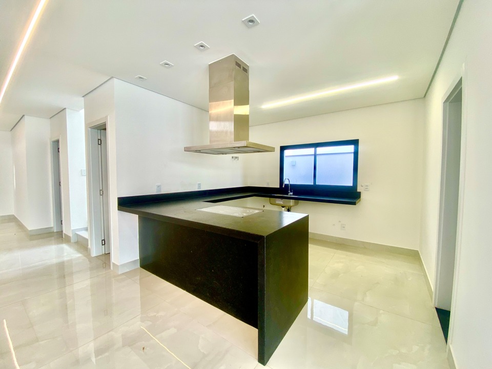 Imagem Casa de Condomínio com 3 Quartos à Venda, 279 m²em Residencial Village das Flores - Jundiaí Imagem Casa de Condomínio com 3 Quartos à Venda, 279 m²em Residencial Village das Flores - Jundiaí